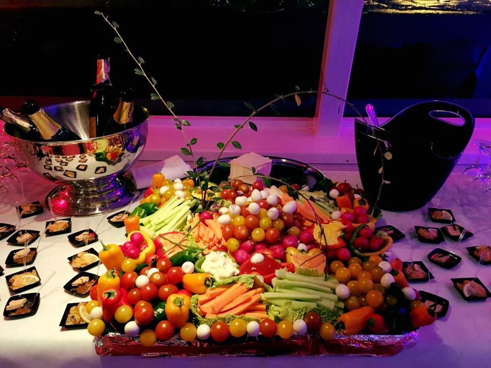 Plateau de légumes frais pour cocktail dinatoire